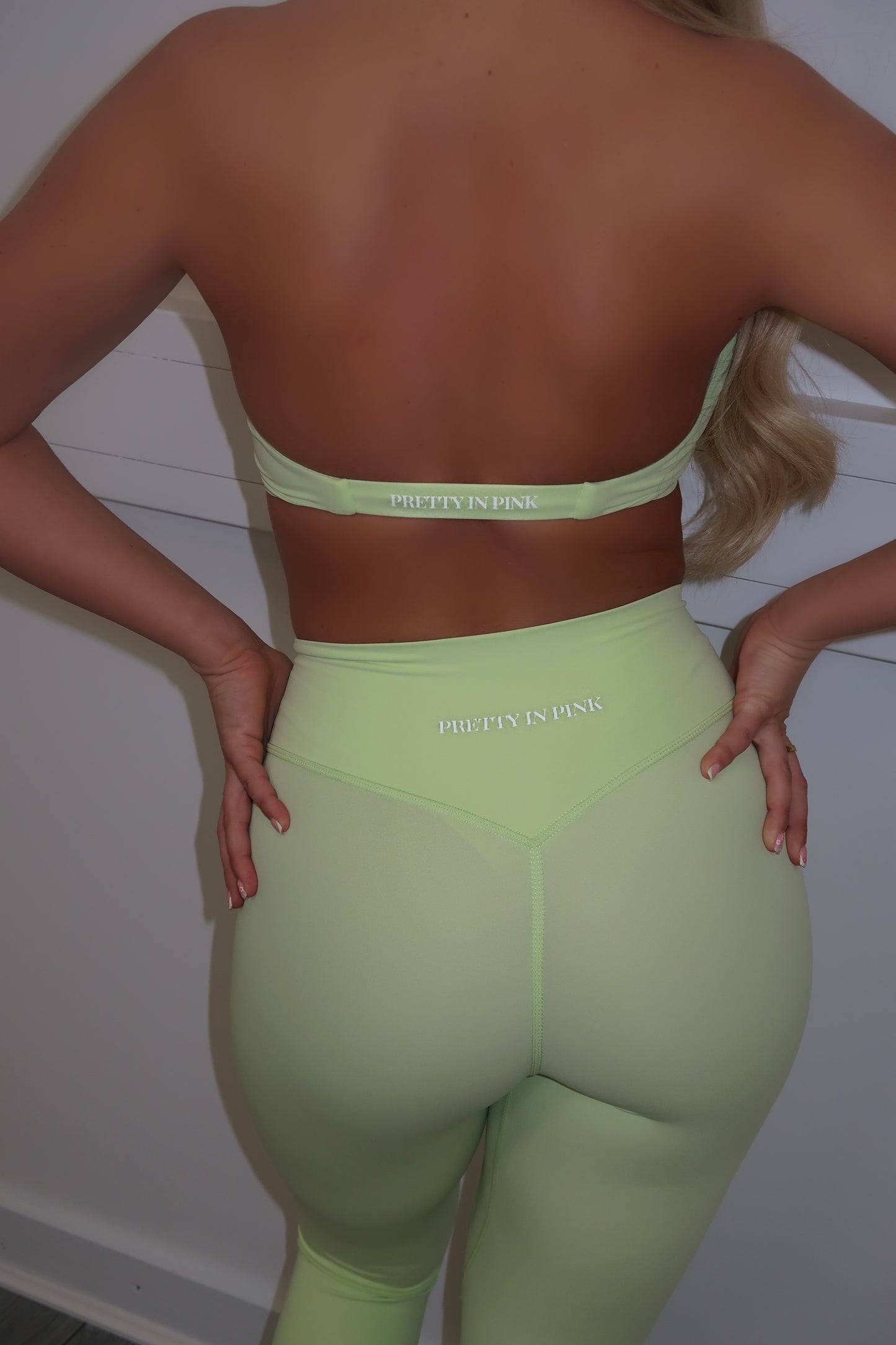 Lime Sculpt sports bra and leggings set