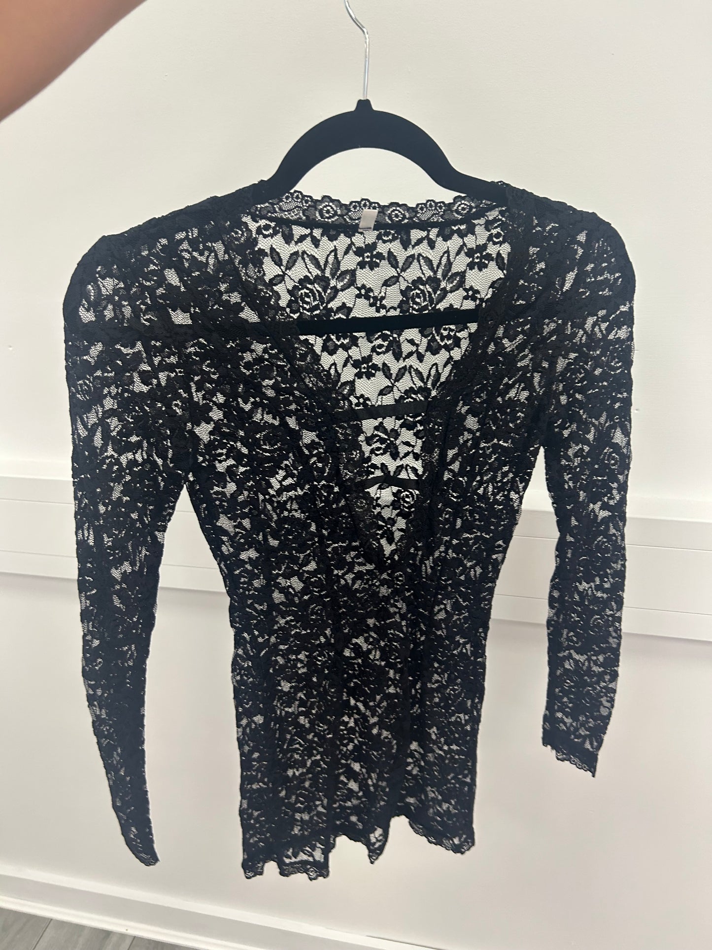 SAMPLE black lace long sleeve dress