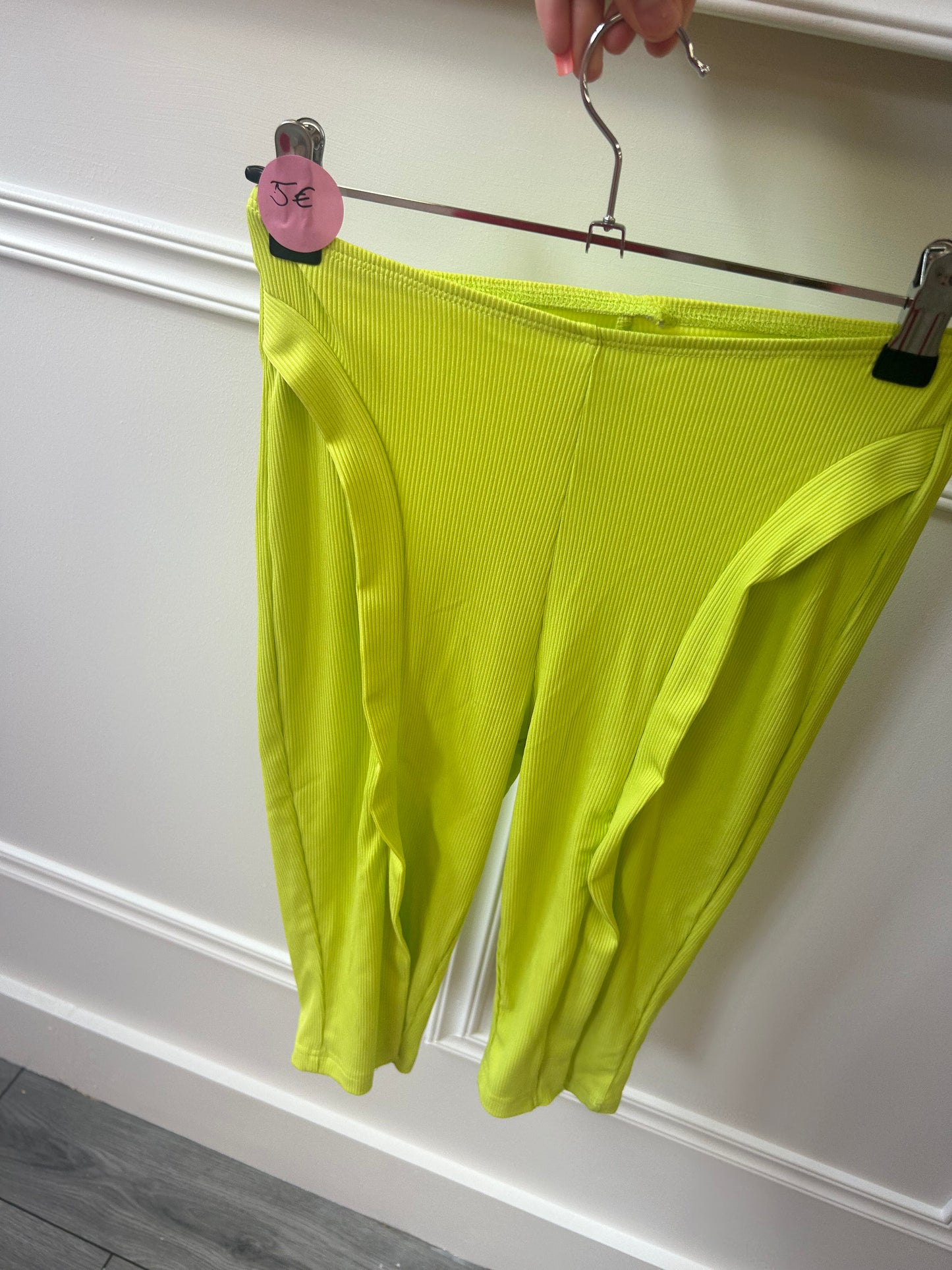 SAMPLE Lime ruffle bicycle shorts